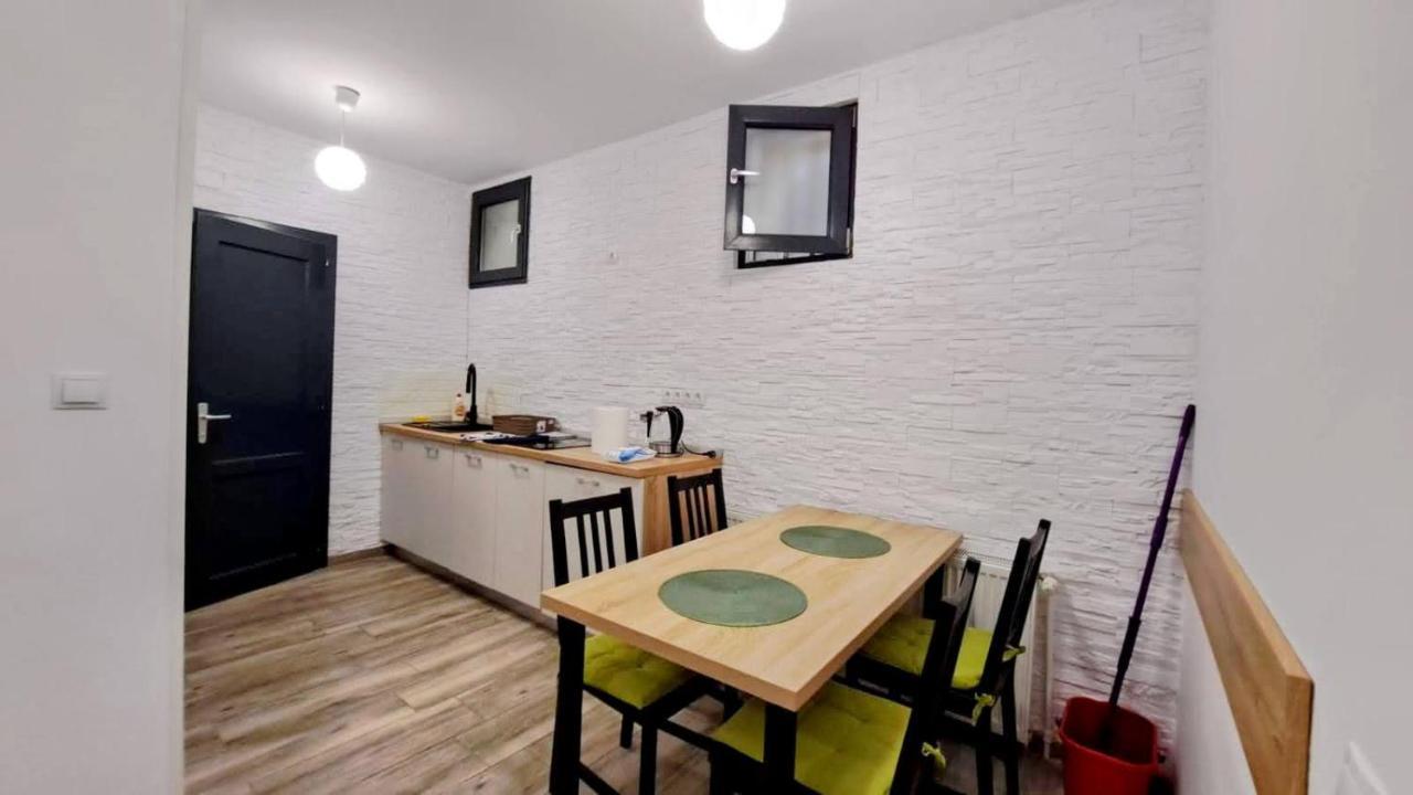 Cosy Studio In The Heart Of Brașov Exterior foto